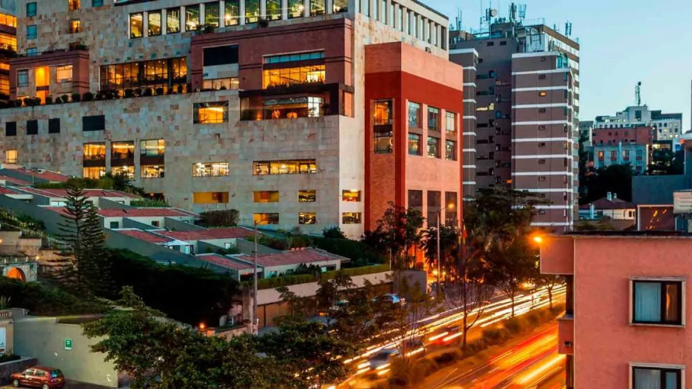 Club El Nogal panorámica