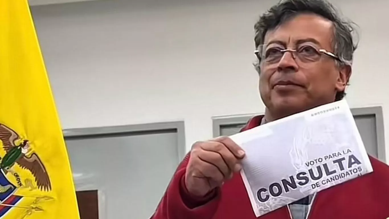 petro agradece a sufragates