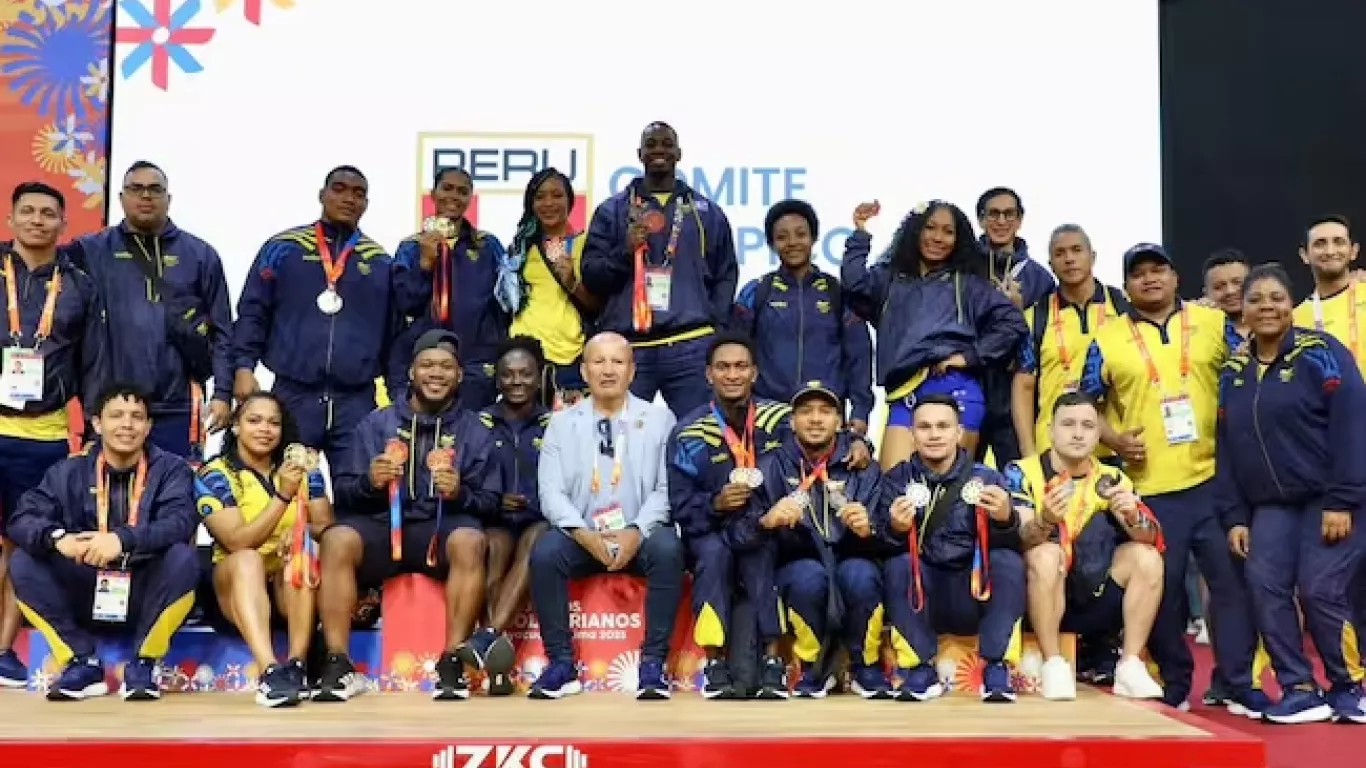 Equipo de pesas en los Juegos Bolivarianos