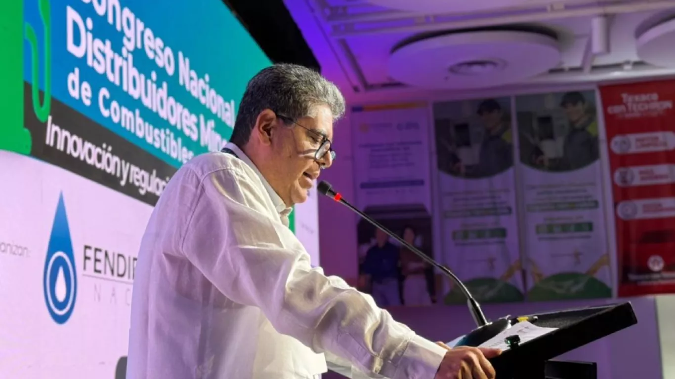 Contralor combustible