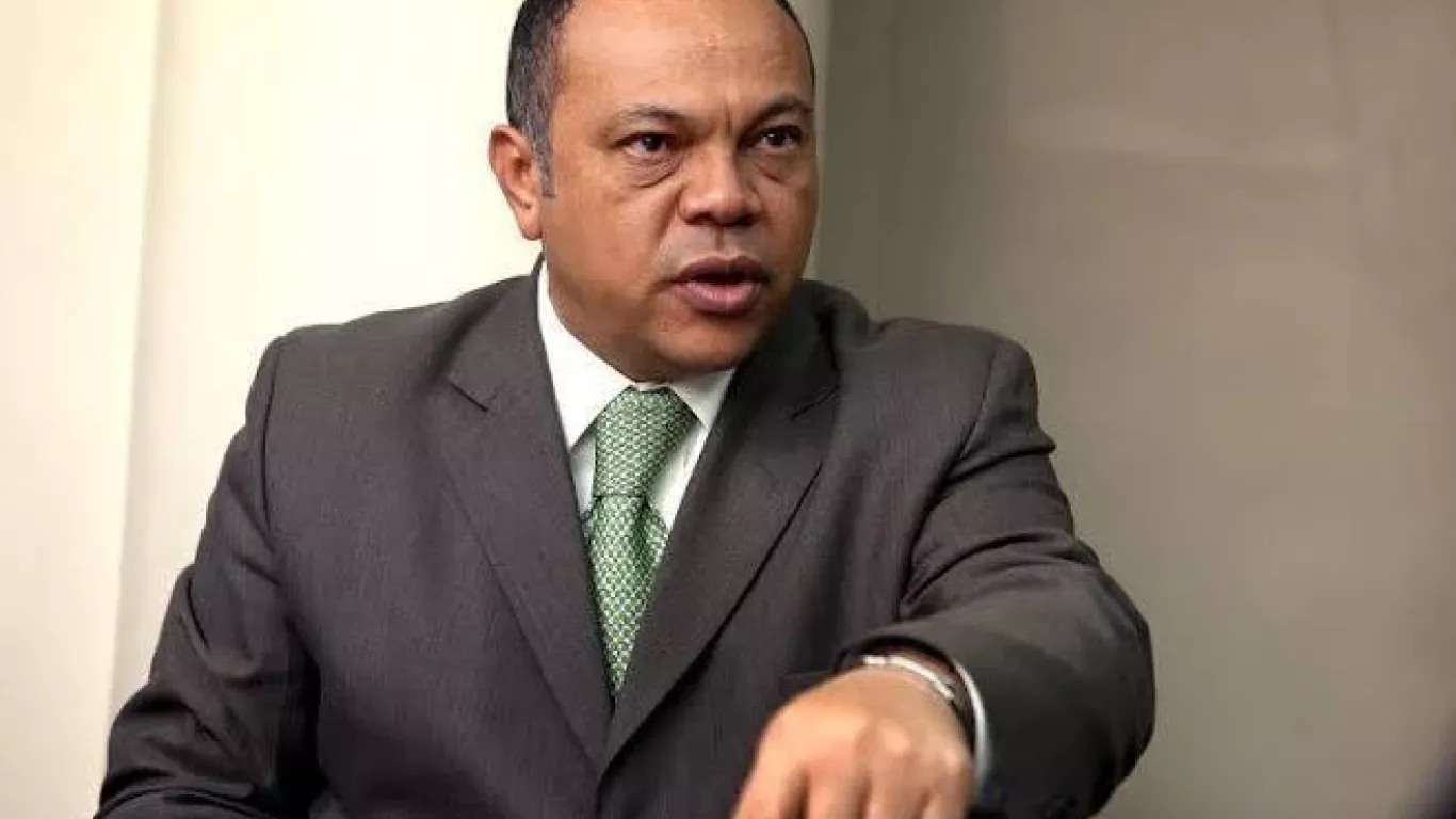 Luis Alonso Colmenares_