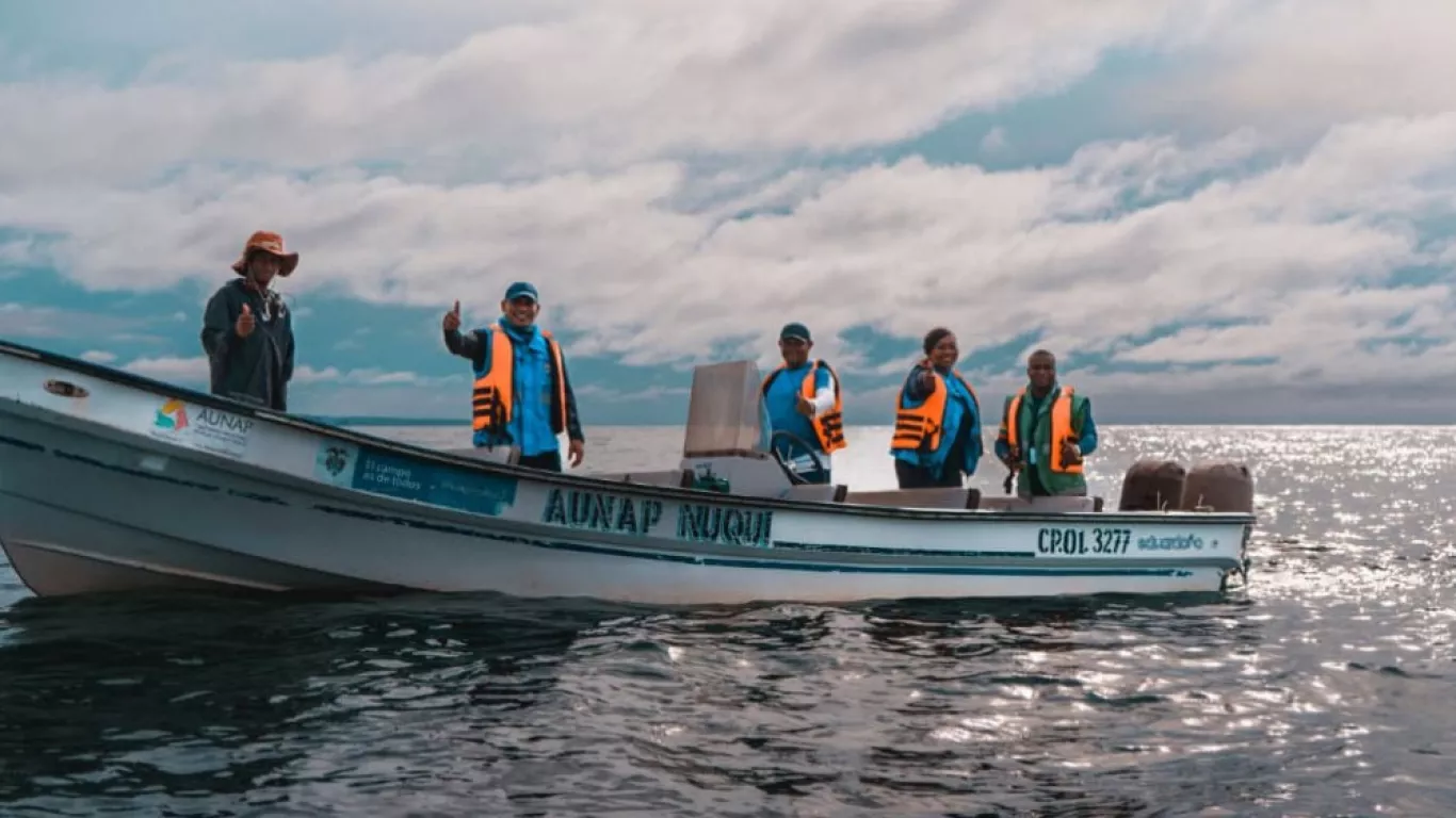 Pescadores artesanales colombianos