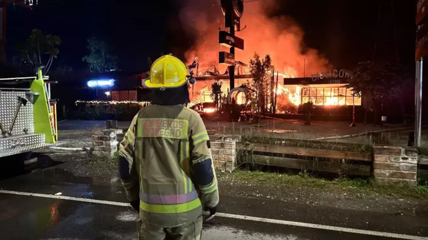 incendio restaurante brasas rionegro