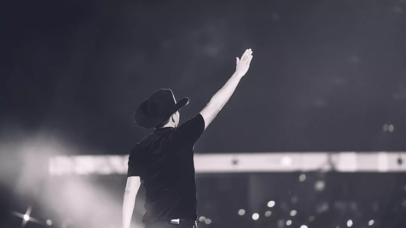 yeison jimenez recibirá homenaje de industria musical