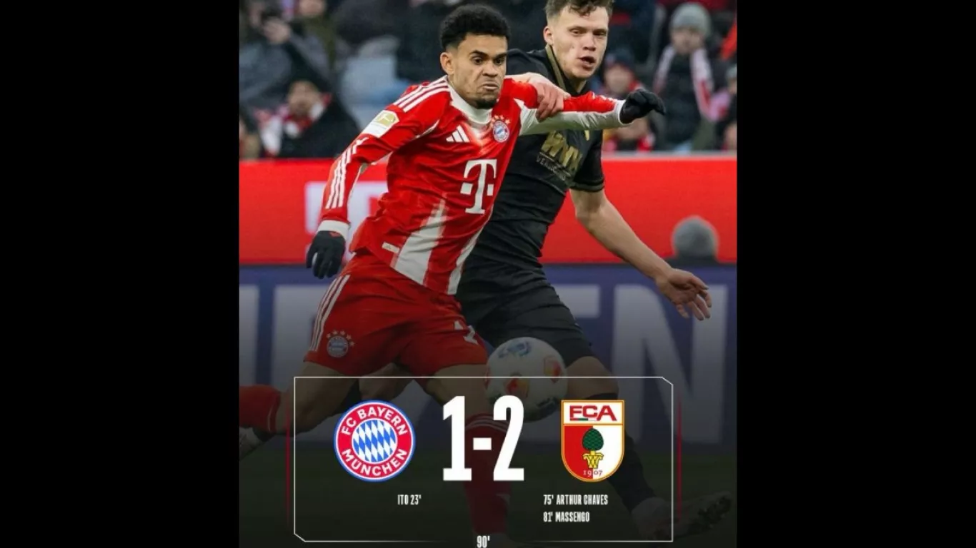 Luis Díaz con el Bayern Múnich ante el FC Augsburg