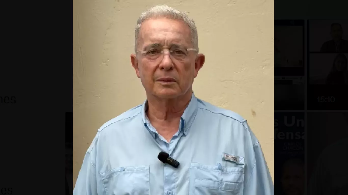 Álvaro Uribe Vélez ene 26