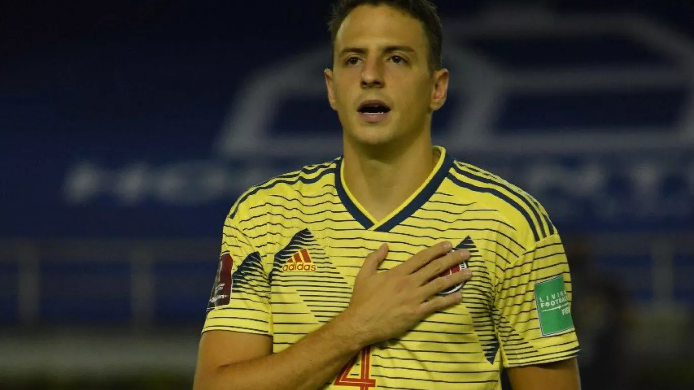 El lateral derecho colombiano Santiago Arias 