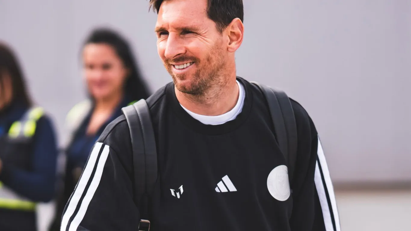 Lionel Messi preparado para enfrentar a Nacional en la capital paisa