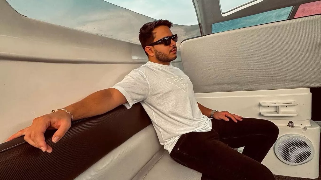 roban cadena a hijo de gustavo petro