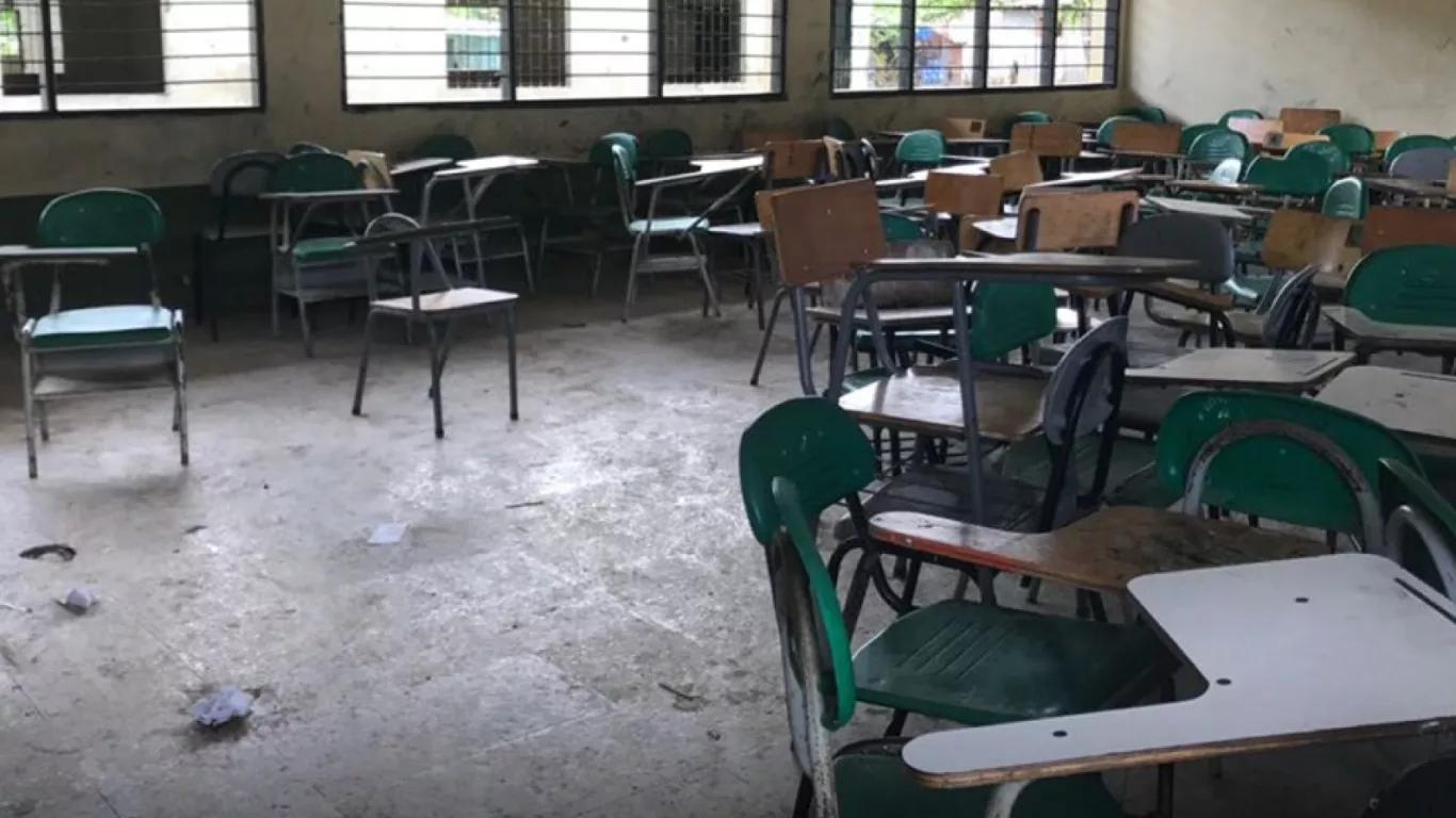 Salón de clases vacío