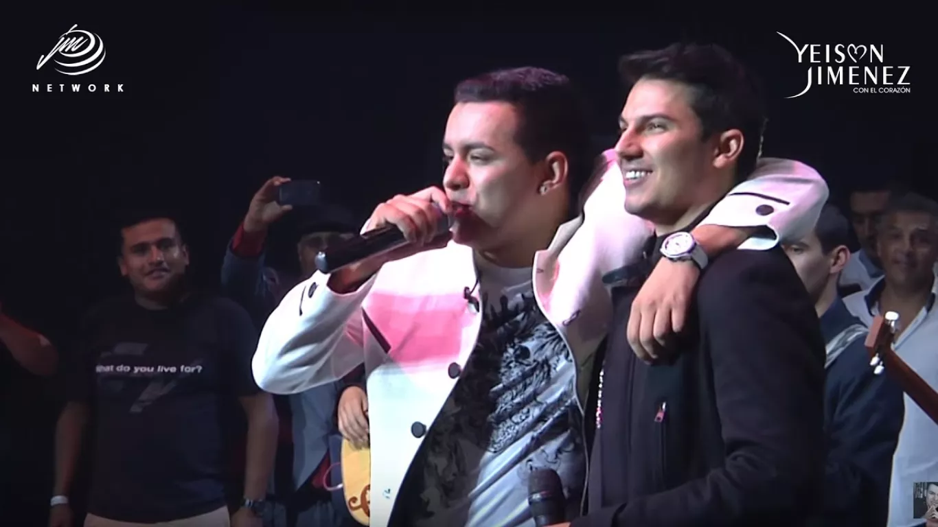 Yeison Jiménez y Pipe Bueno en concierto