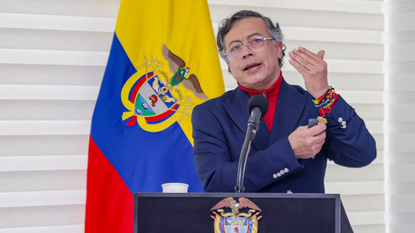 petro golpe a la democracia