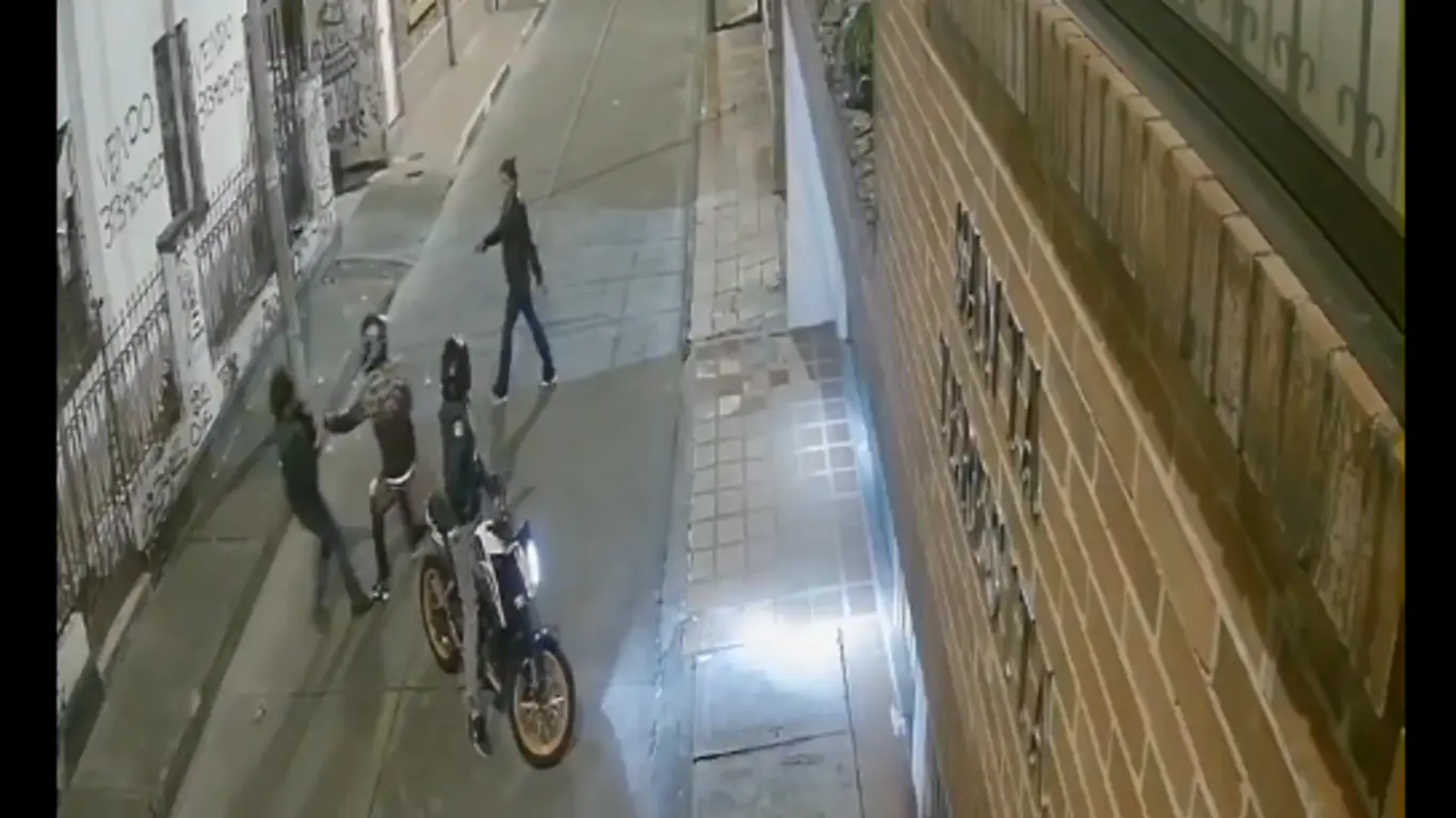 Imágenes del hurto a pareja en Teusaquillo 