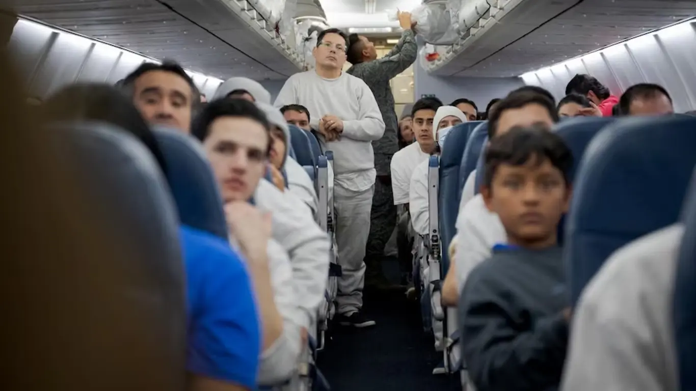 colombiano repatriados 210226