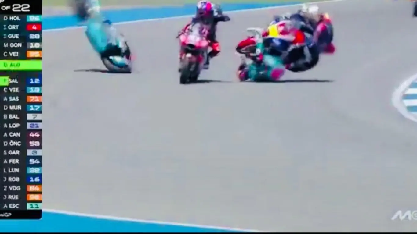 David Alonso abandonó el GP de Tailandi