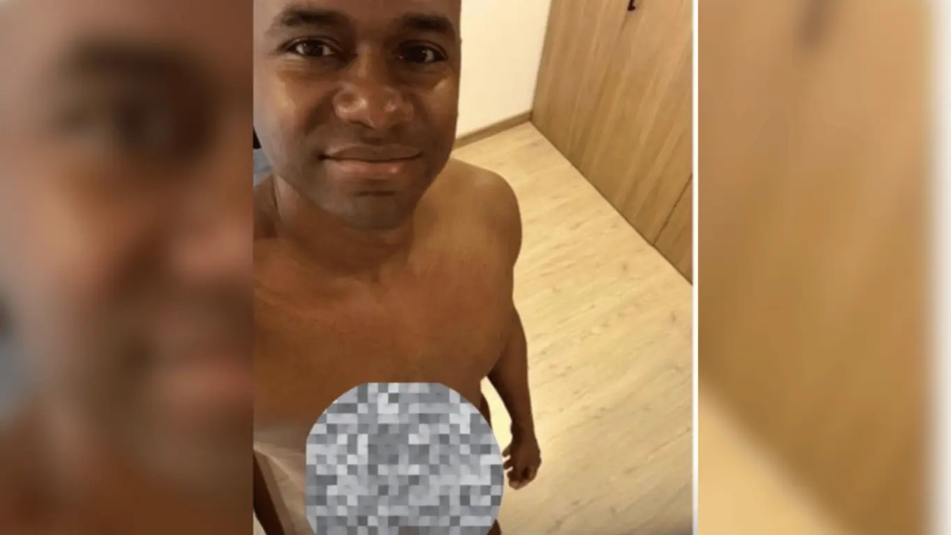 Viceministro de la Igualdad, Acxan Duque Gámez desnudo