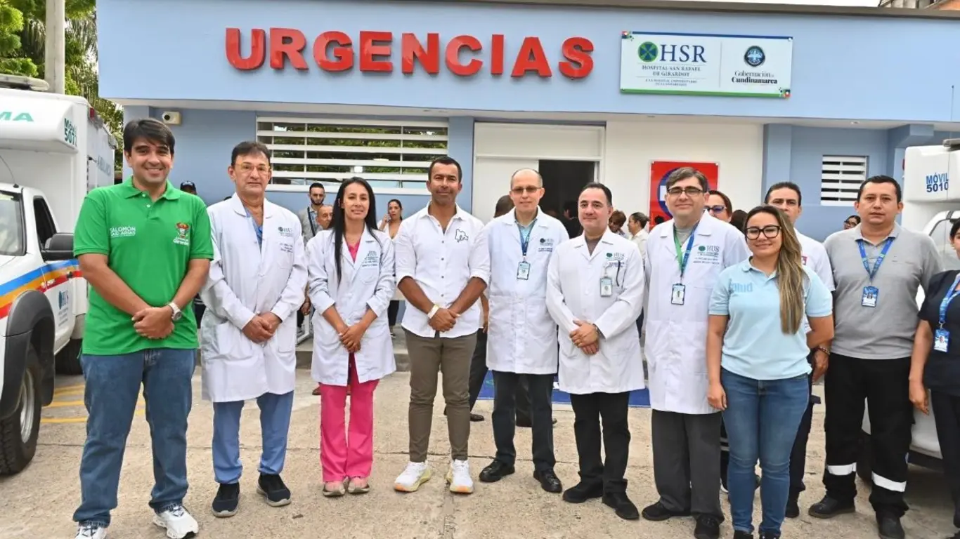 Equipo médico del Hospital San Rafael de Girardot.
