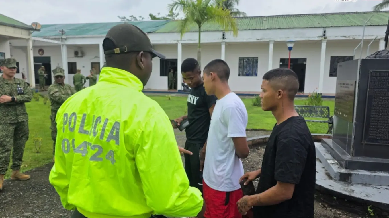 Tres soldados judicializados