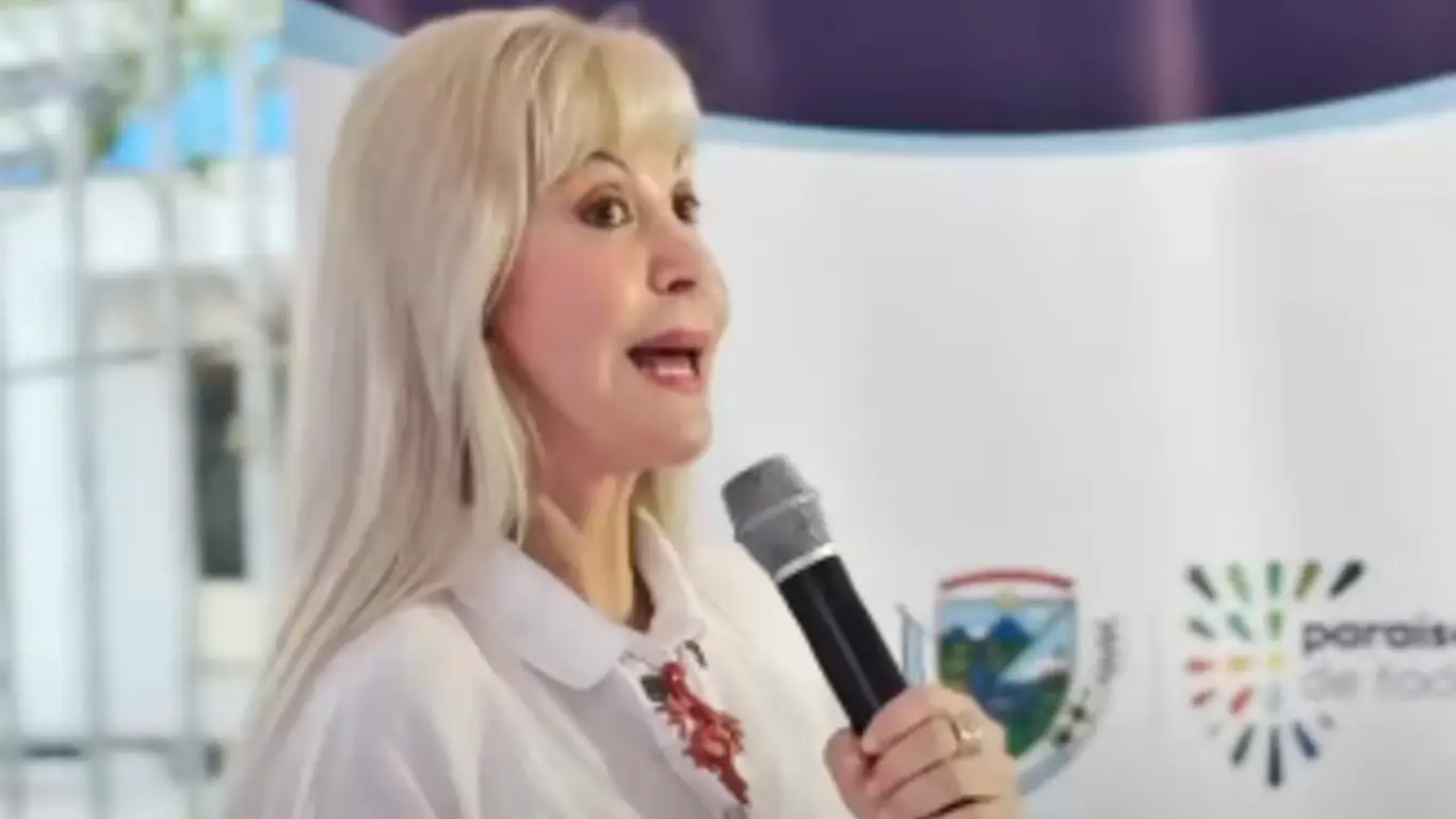 Dilian Francisca Toro, gobernadora del Valle del Cauca 26