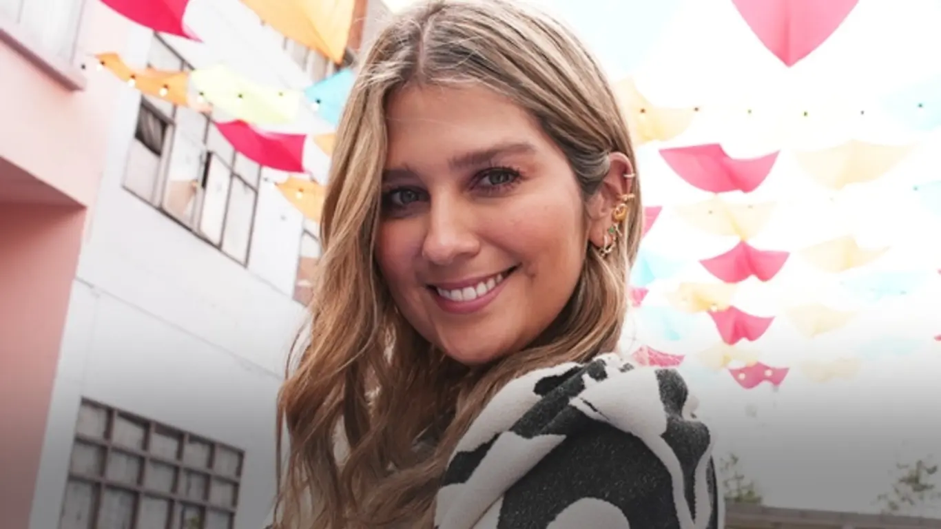 Andrea Guerrero 26