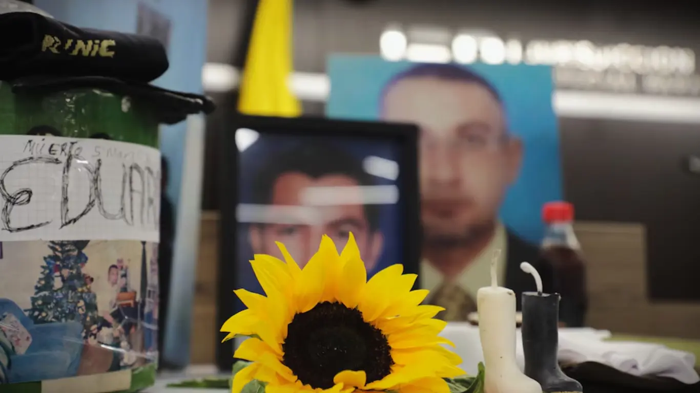 Madre de una de las víctimas recordó que durante años fueron llamadas "locas" por pedir justicia - crédito JEP