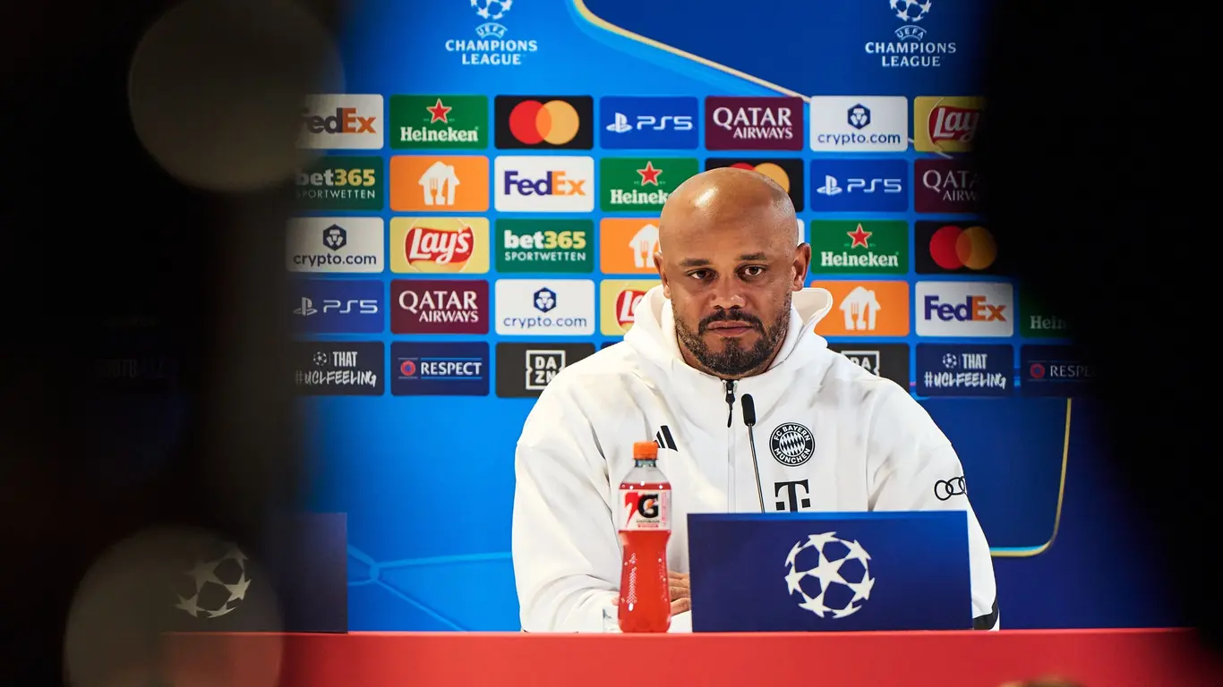 Vincent Kompany, técnico del Bayern Munich 26