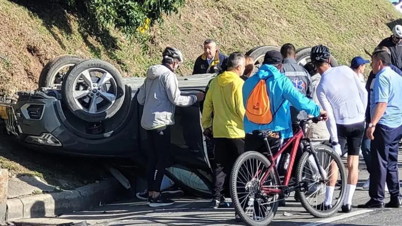 accidente via zipaquira 12abril