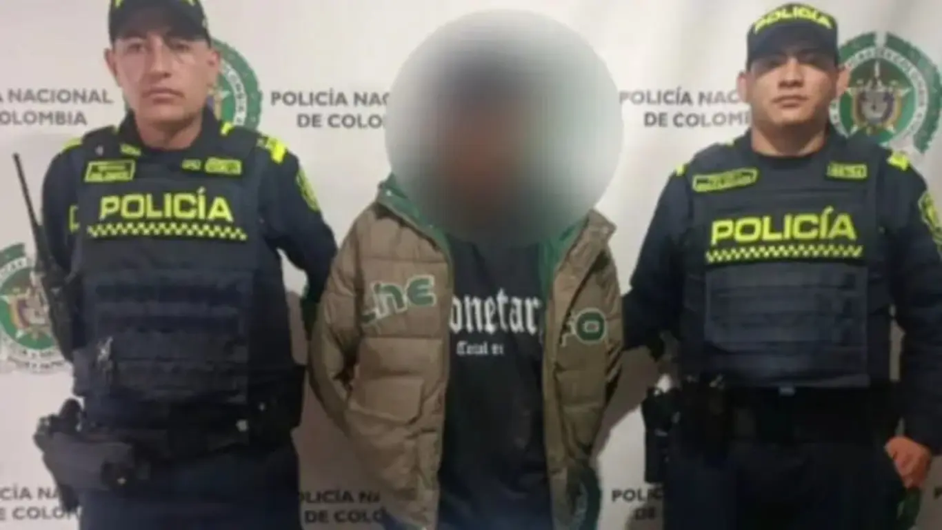 Ciudadano extranjero de 27 años señalado de haber hurtado a una persona en un cajero automático