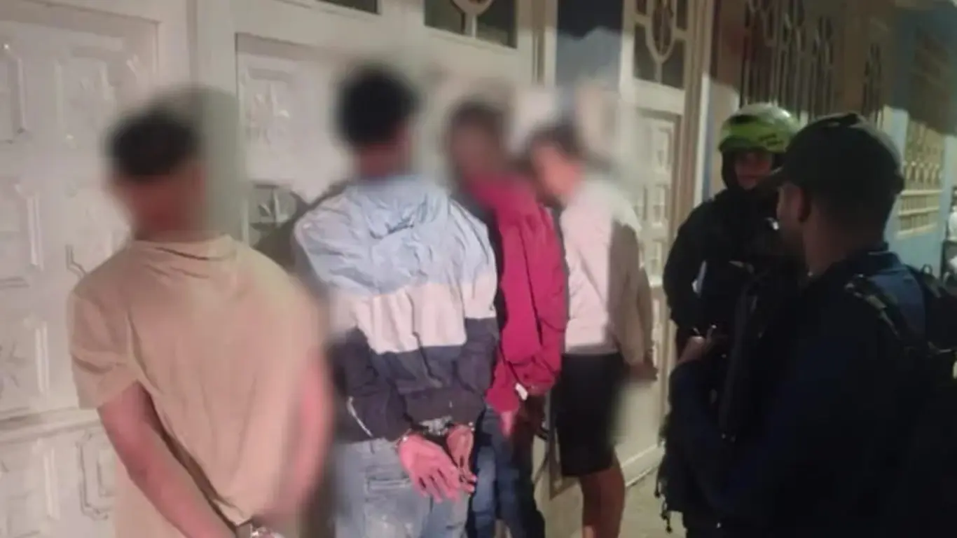 Fueron capturadas cinco personas —tres colombianos y dos extranjeros— señaladas de participar en el secuestro
