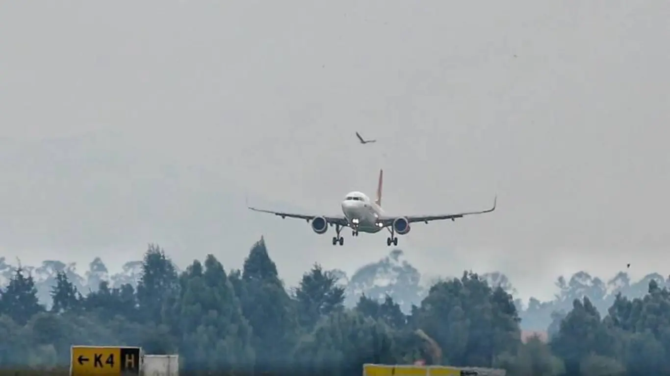 Aerocivil debe garantizar la seguridad y la eficiencia del sistema aéreo en Colombia, según la Procuraduría