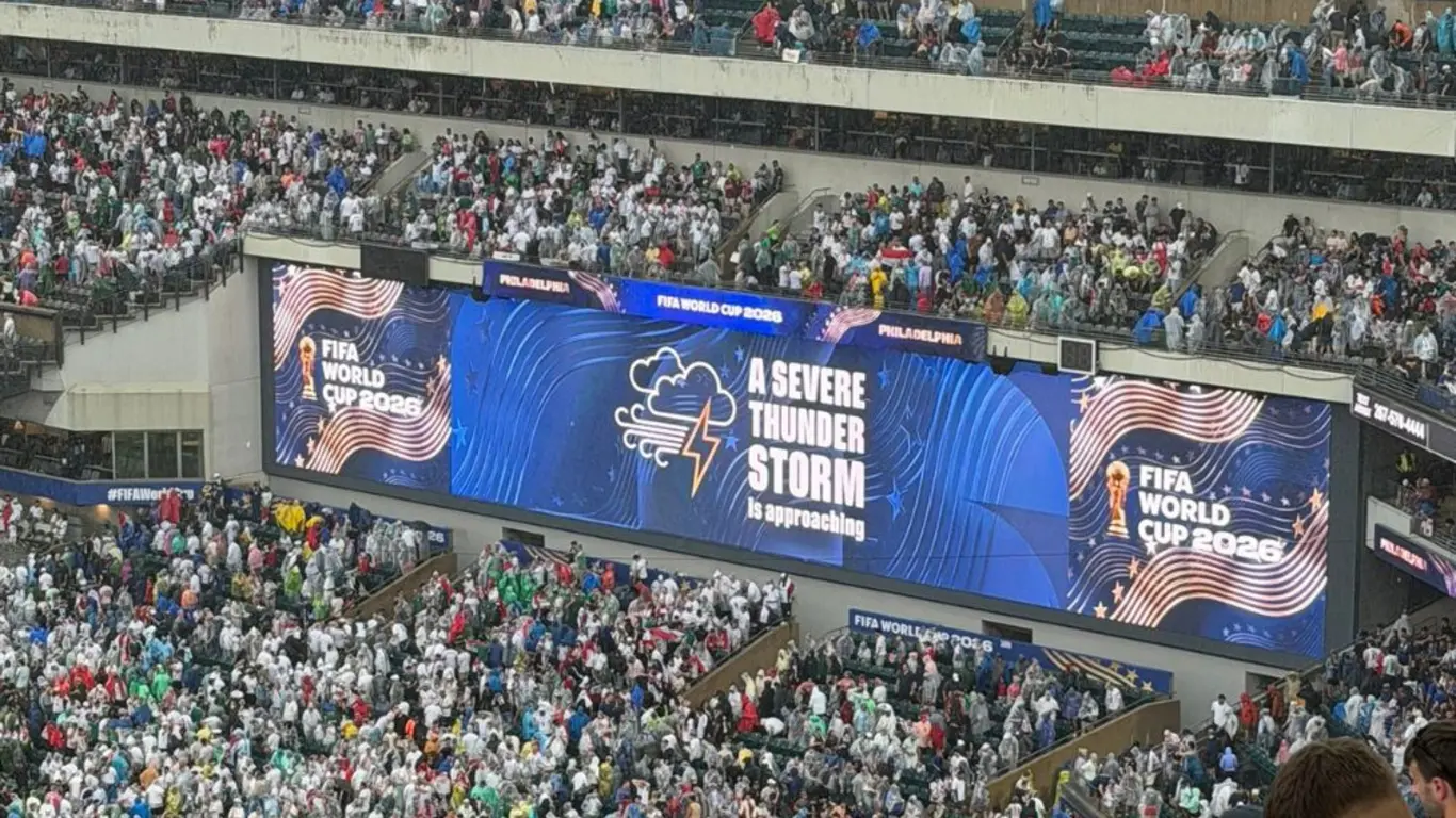 Suspendieron el partido Francia vs Irak por tormenta eléctrica