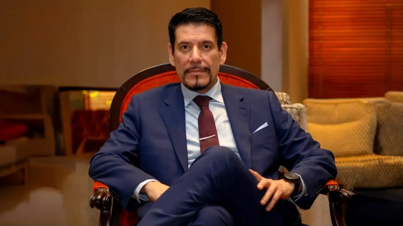 Mauricio Gaona felicita a Abelardo de la Espriella