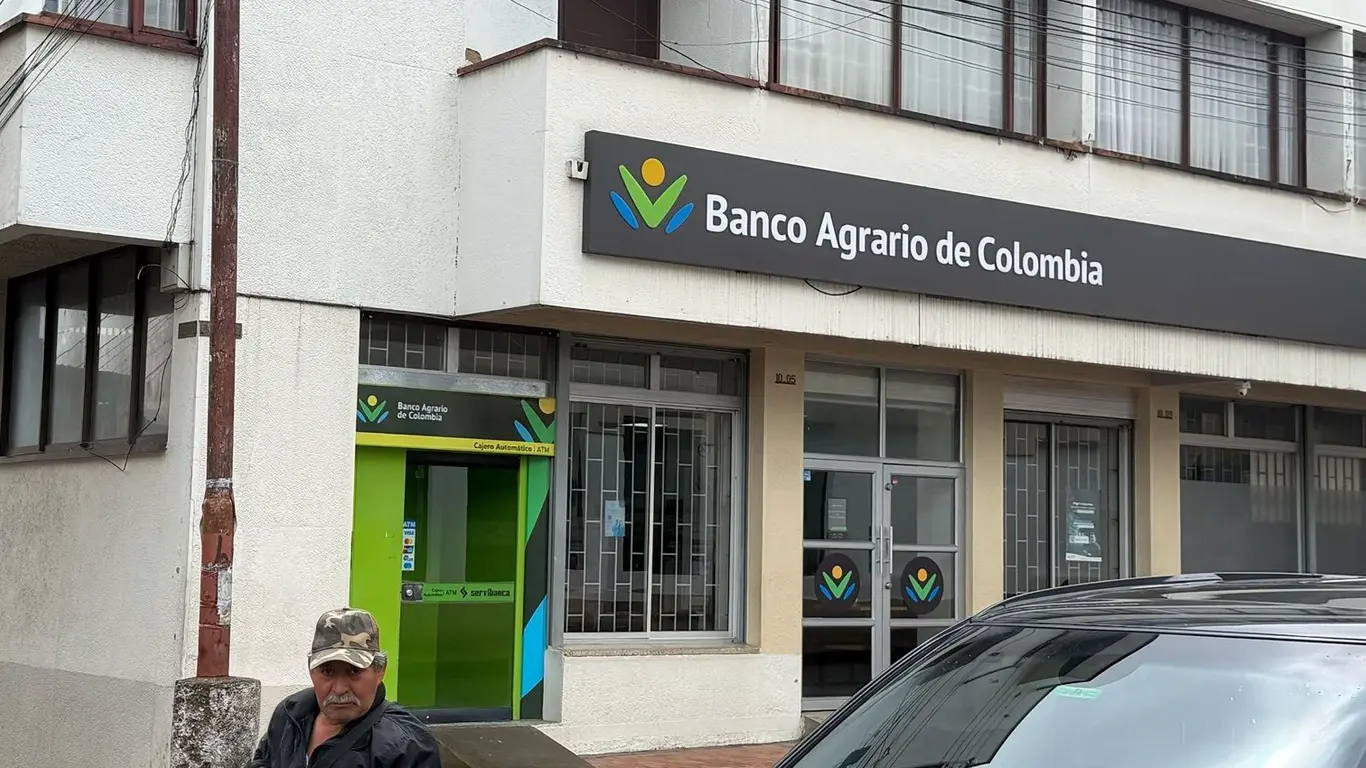  Banco Agrario cumple 27 años