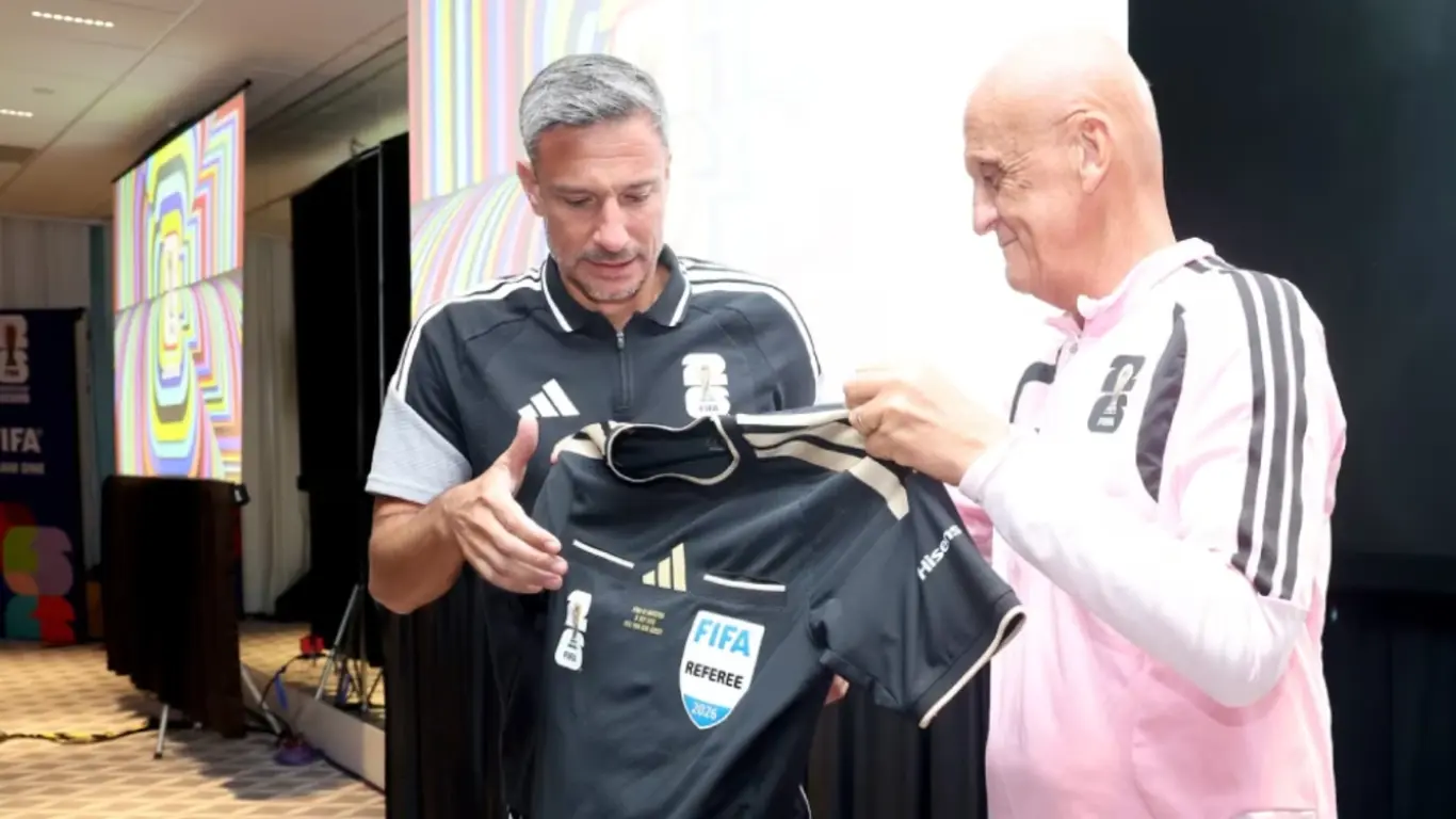 Arbitro final 2026
