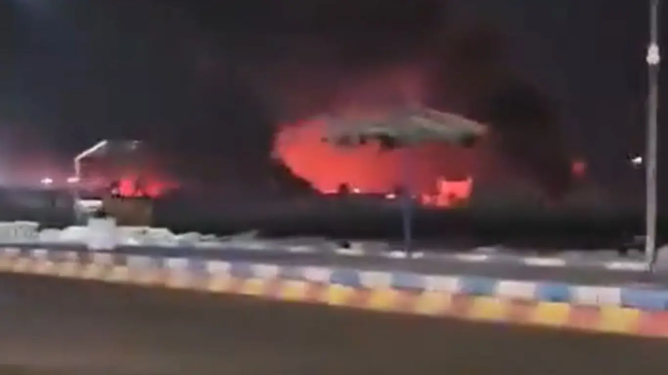 EEUU lanza ataques contra Irán en respuesta a los ataques contra buques en el Estrecho de Ormuz