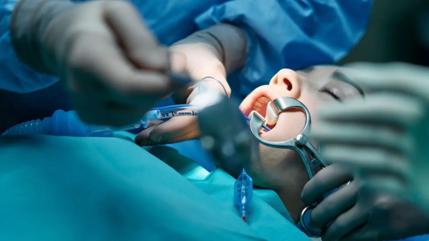 Intervención Maxilofacial Odontología