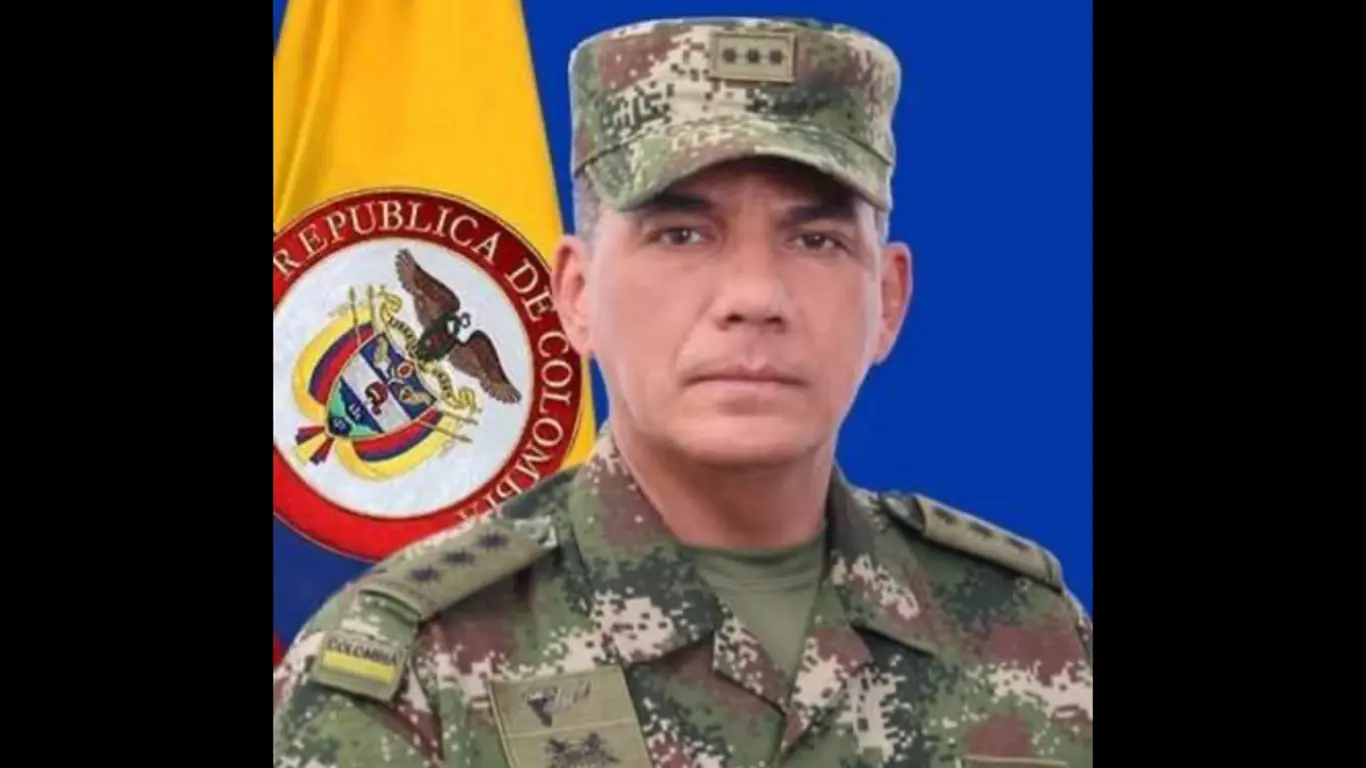 General (r) Mora López