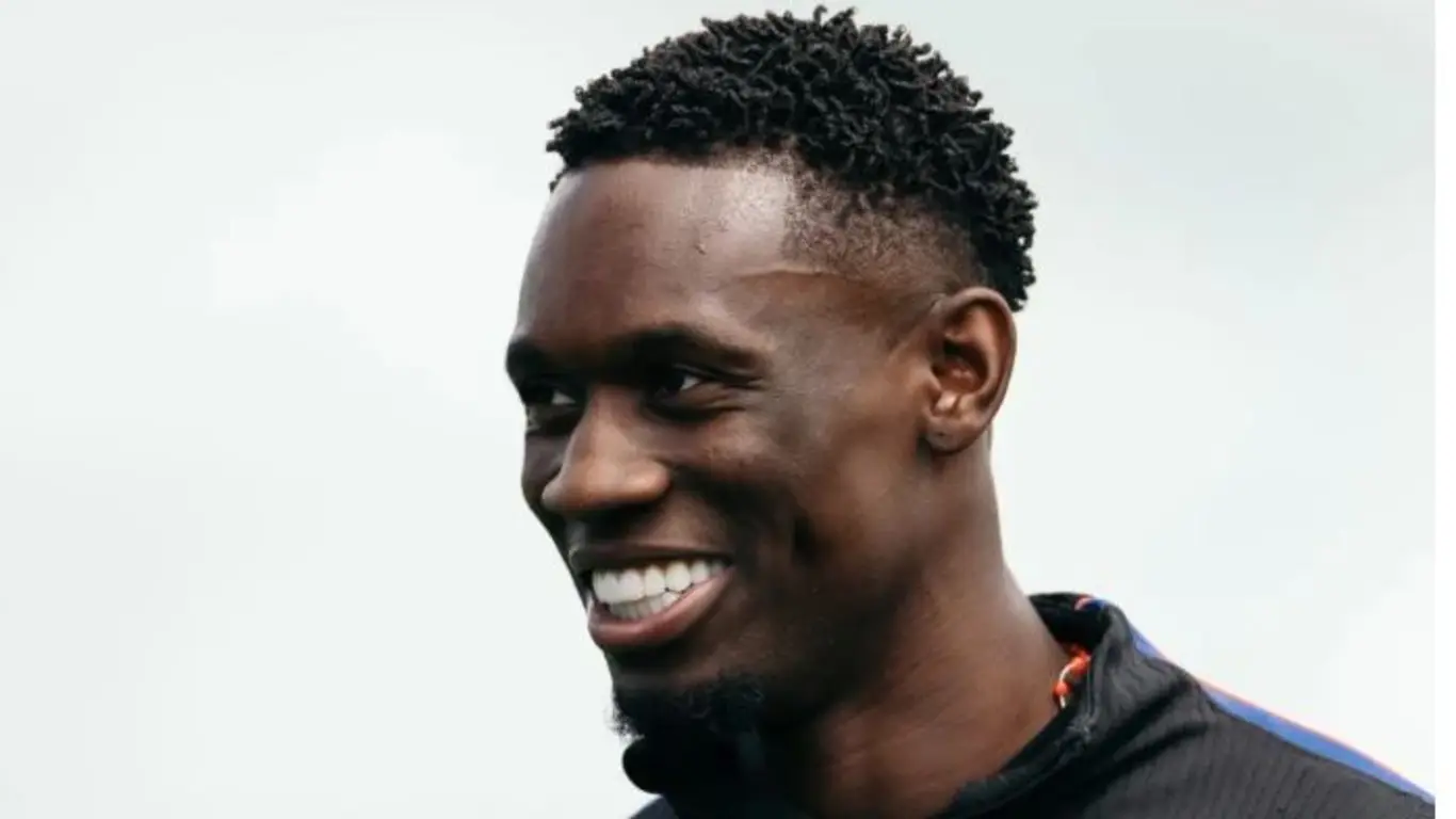 FIFA suspende sanción a Balogun