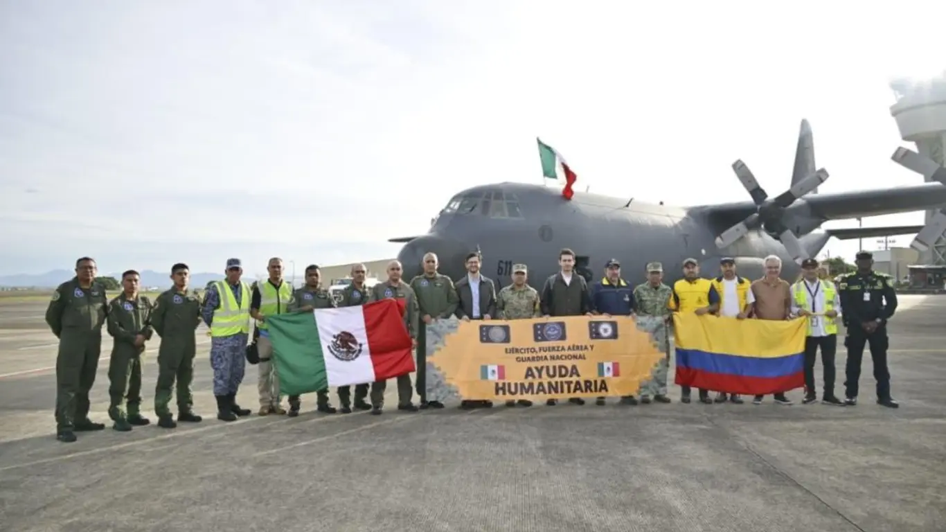 Tercer avión de ayuda humanitaria enviado por el Gobierno de México para apoyar a los damnificados por el terremoto en Colombia