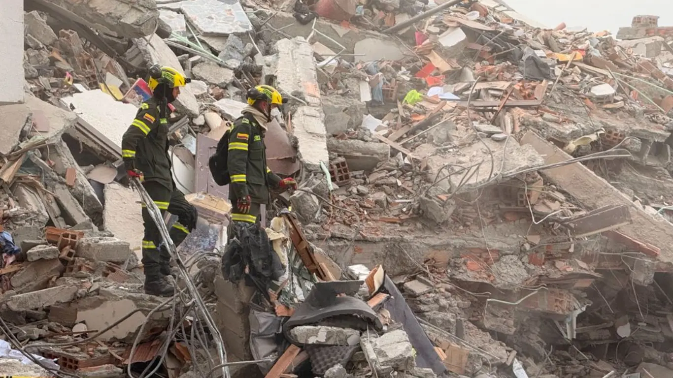Labores de rescate en Pereira 