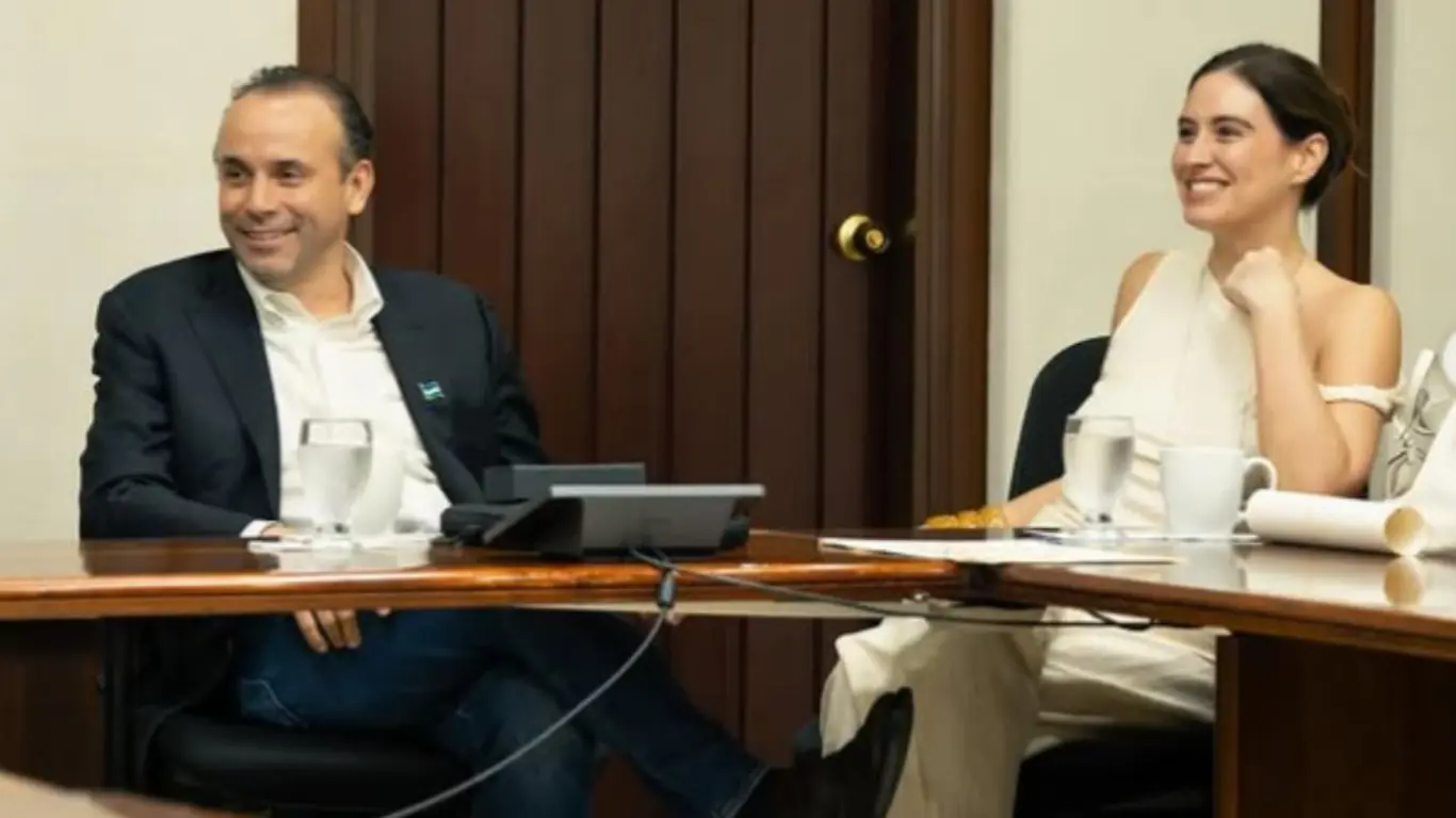 Alejandro Eder y Taliana Vargas