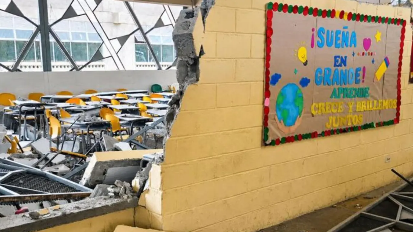 Afectaciones en escuelas tras terremoto