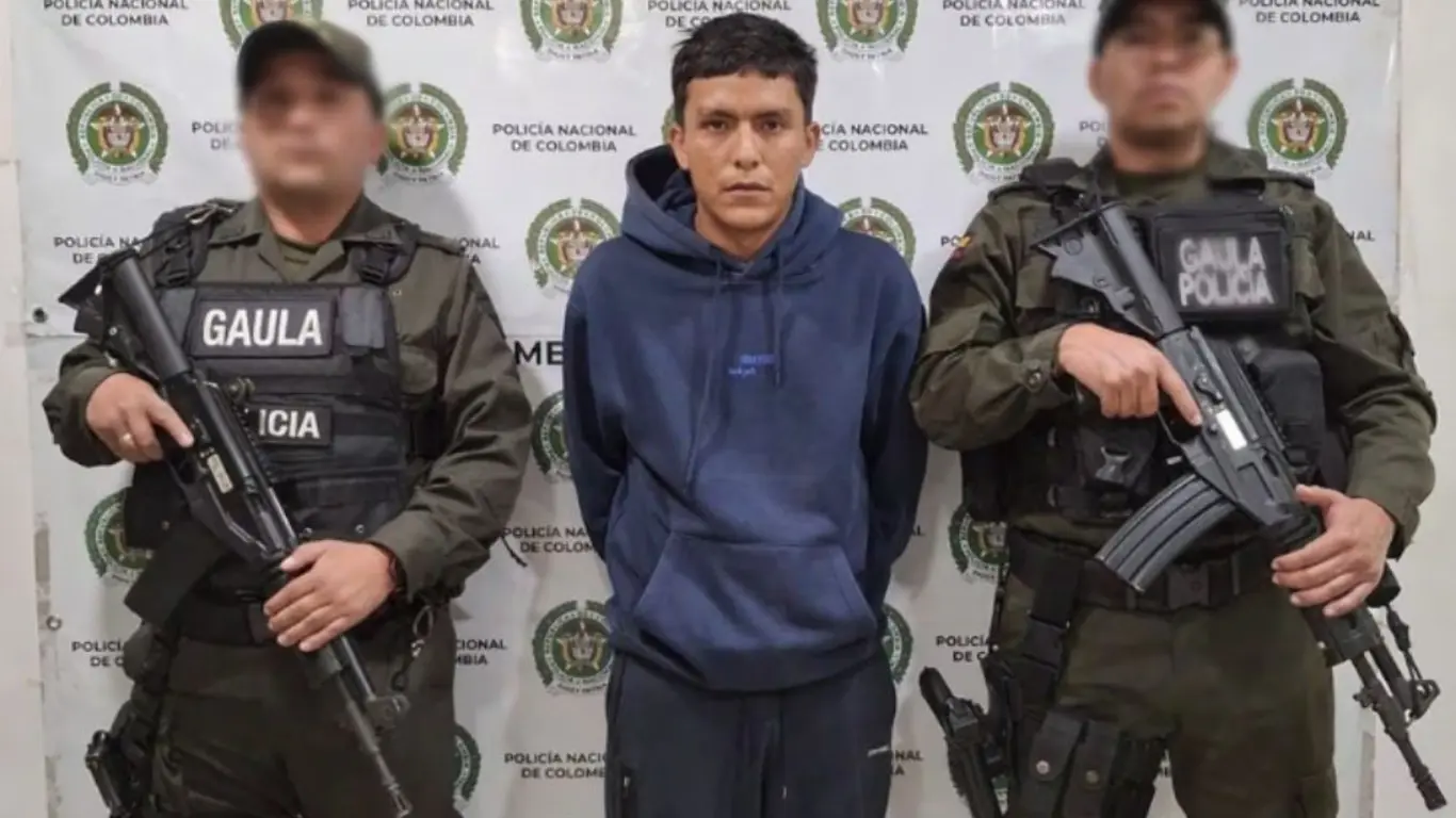 Colombia extraditó a alias ‘Gocho’ a Chile