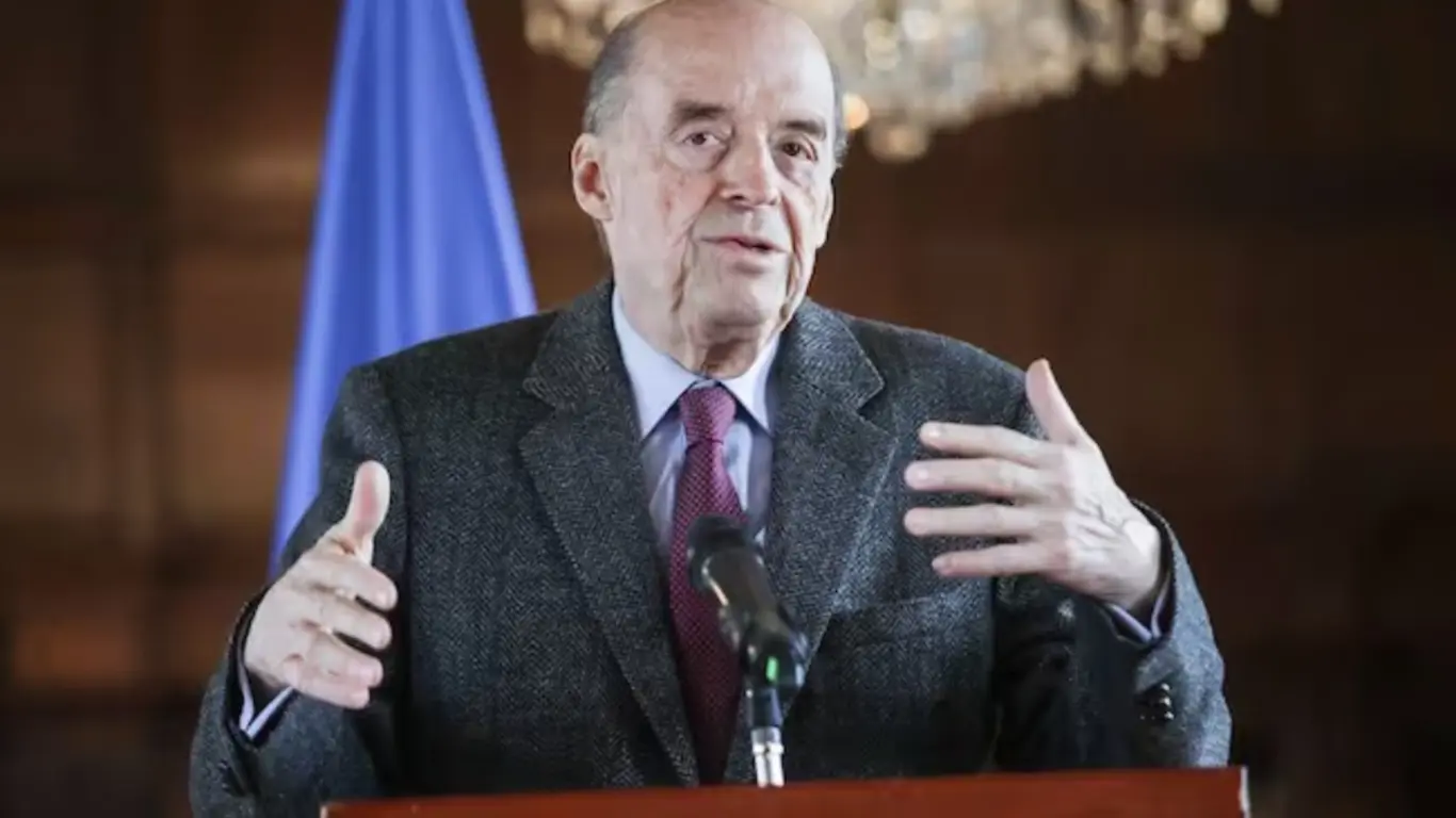Álvaro Leyva juicio