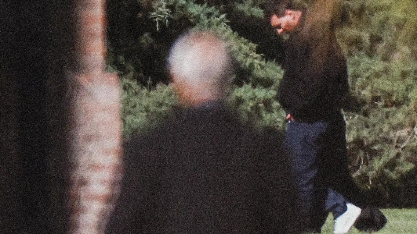Lionel Messi en el funeral de su padre
