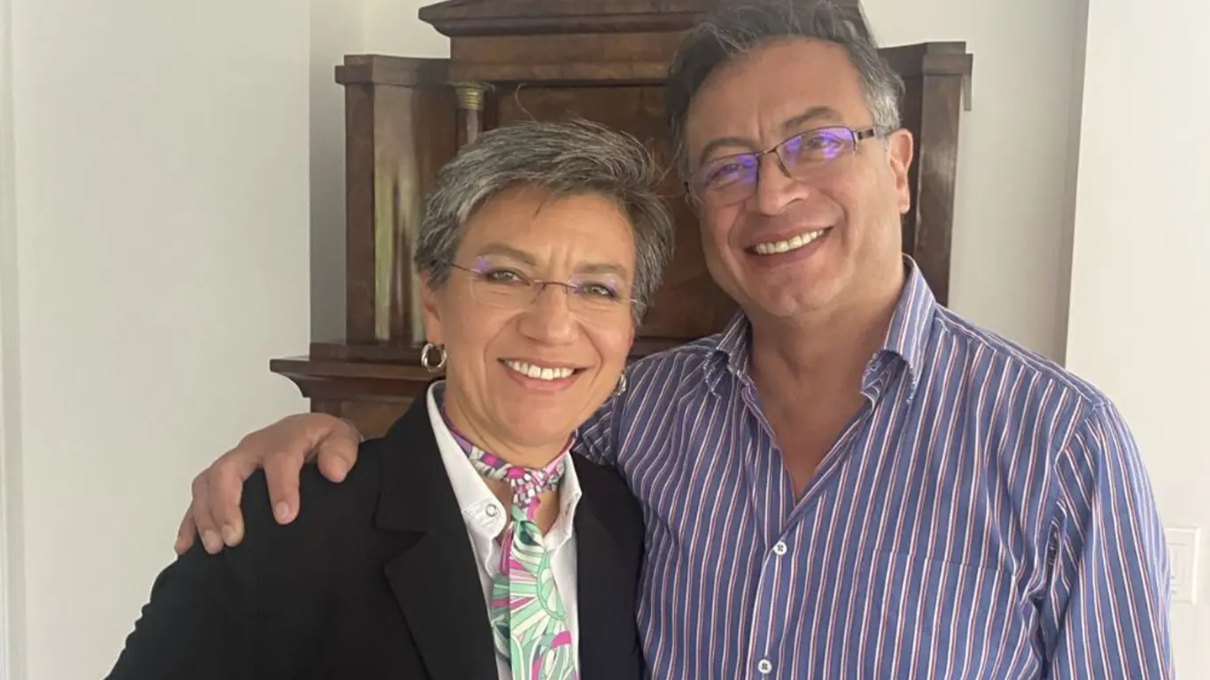 Claudia López y Gustavo Petro en 2022