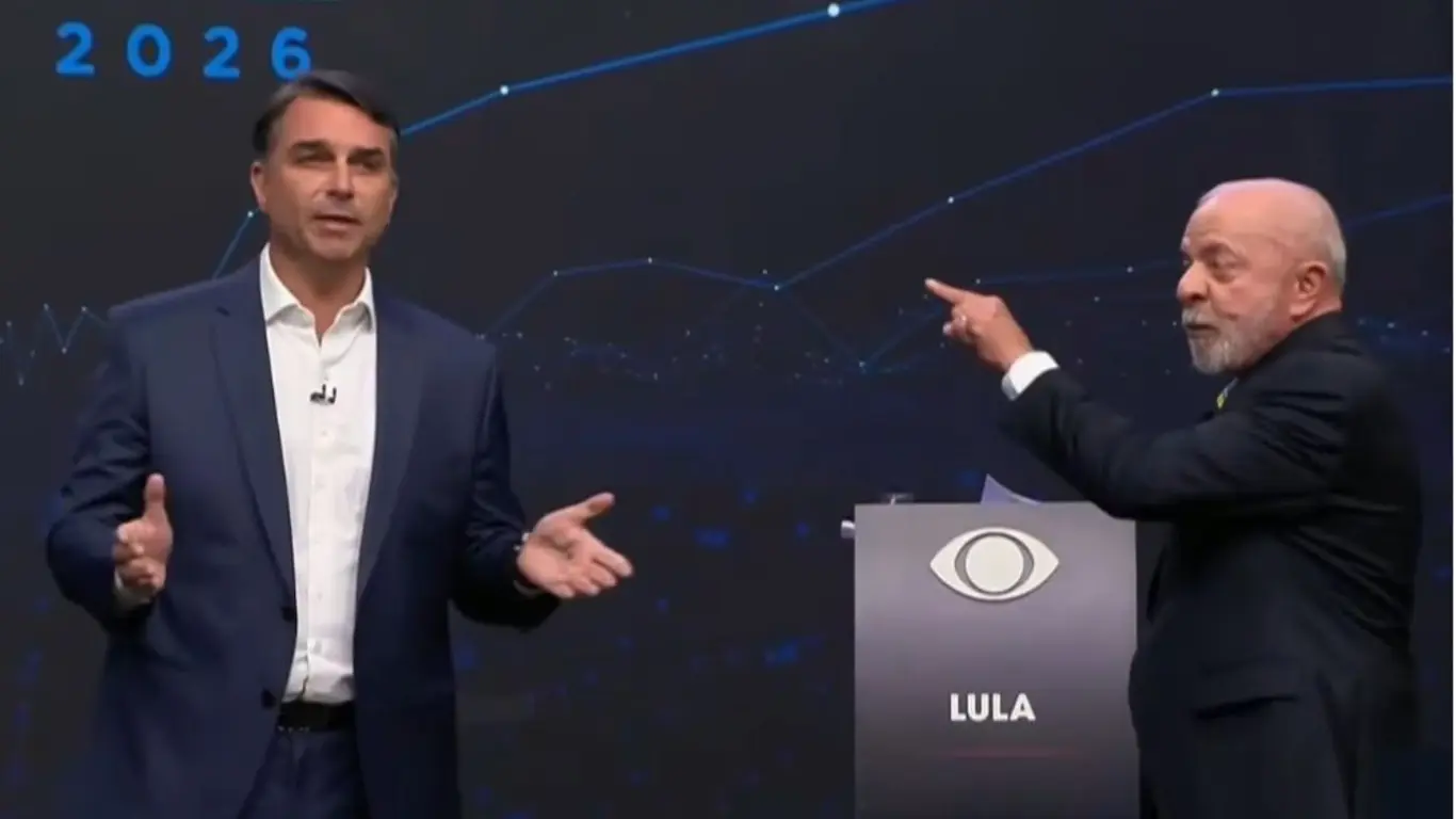 Flávio Bolsonaro y Luiz Inácio Lula da Silva en debate presidencial