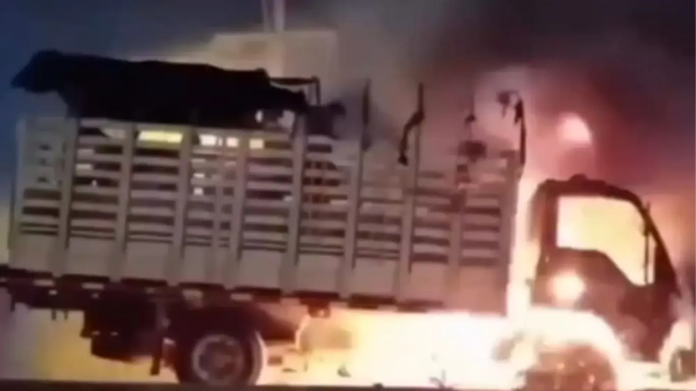 Camión cargado de guineos explotó en Tasajera, Magdalena