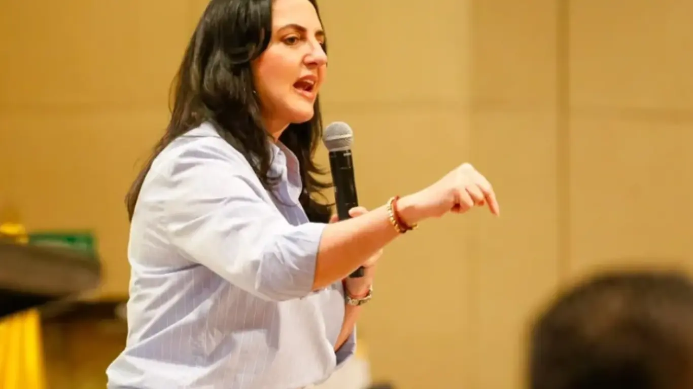 María Fernanda Cabal se une al partido Republicano y promete una "nueva derecha".
