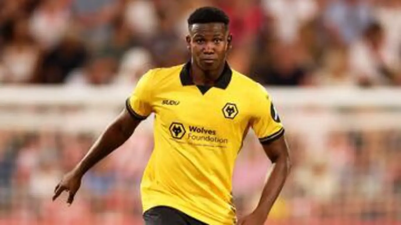Yerson Mosquera fue titular y jugó los 90 minutos en la victoria 1-0 del Wolverhampton sobre Watford